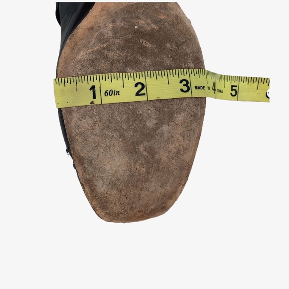 Kenneth Cole Mary Jane Flats - Picture 13 of 15